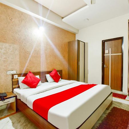 Super Hotel O Rmg Stays Adžmér Exteriér fotografie